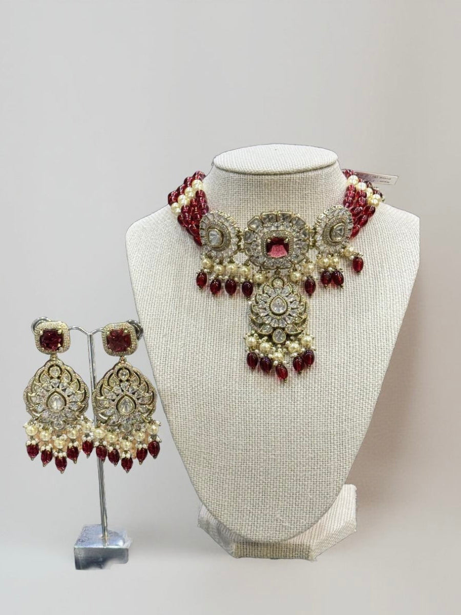 Neckpieces & Earring Set