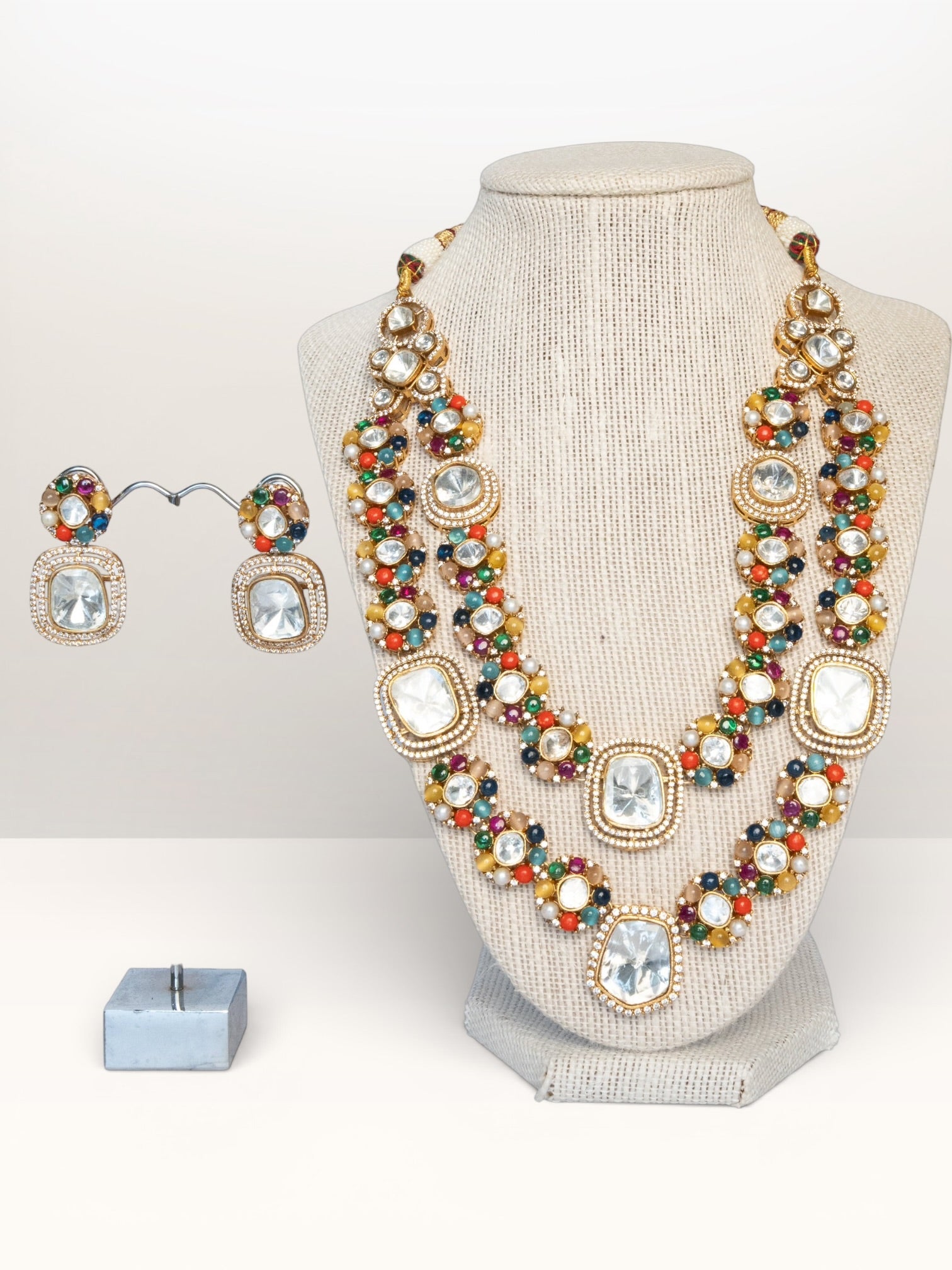 Earring and Neckpiece Set