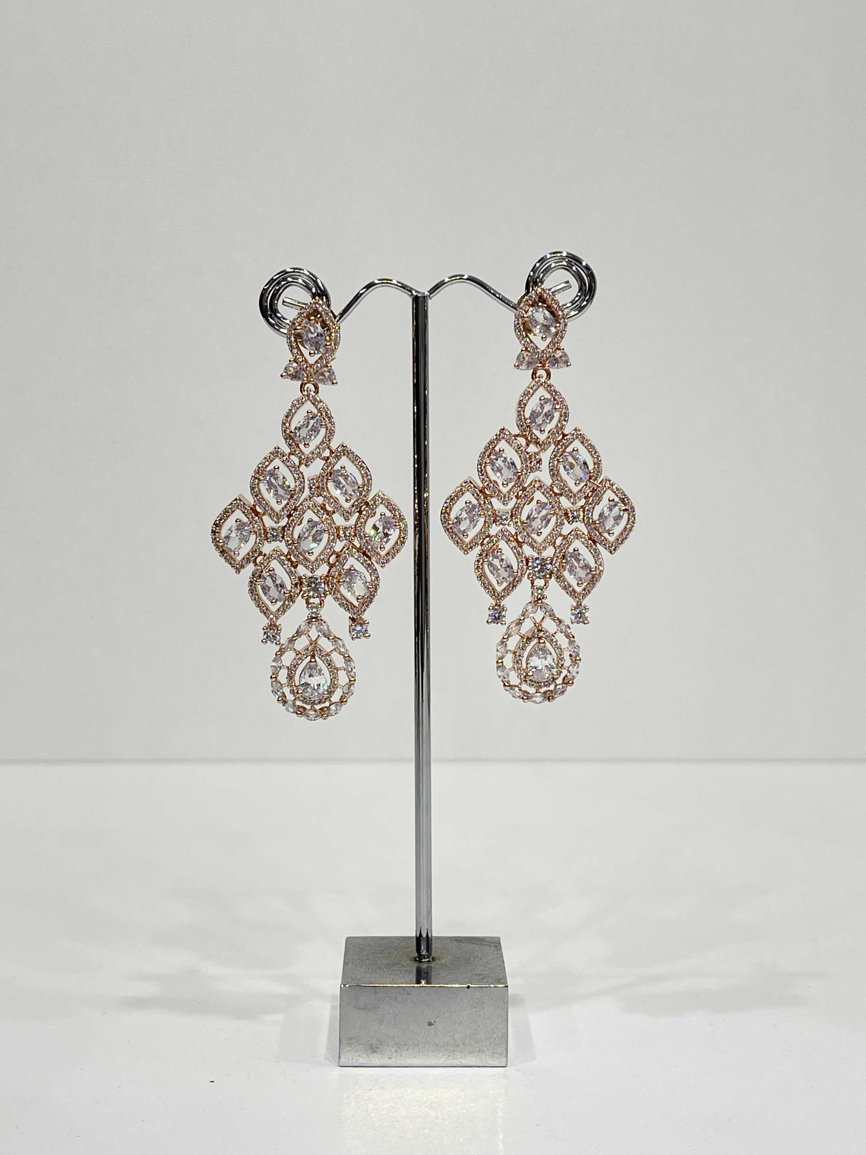 Neckpieces & Earring Set