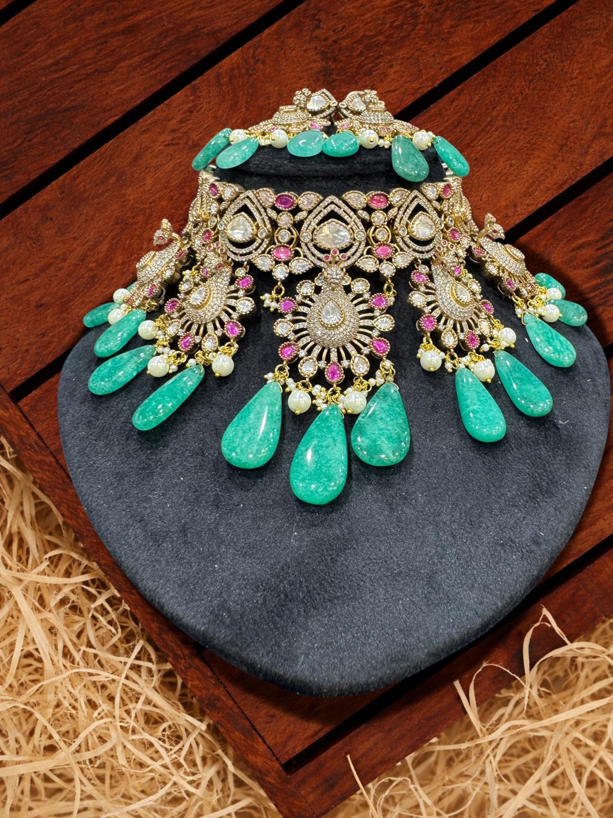Elegant Green and Pink Necklace Set