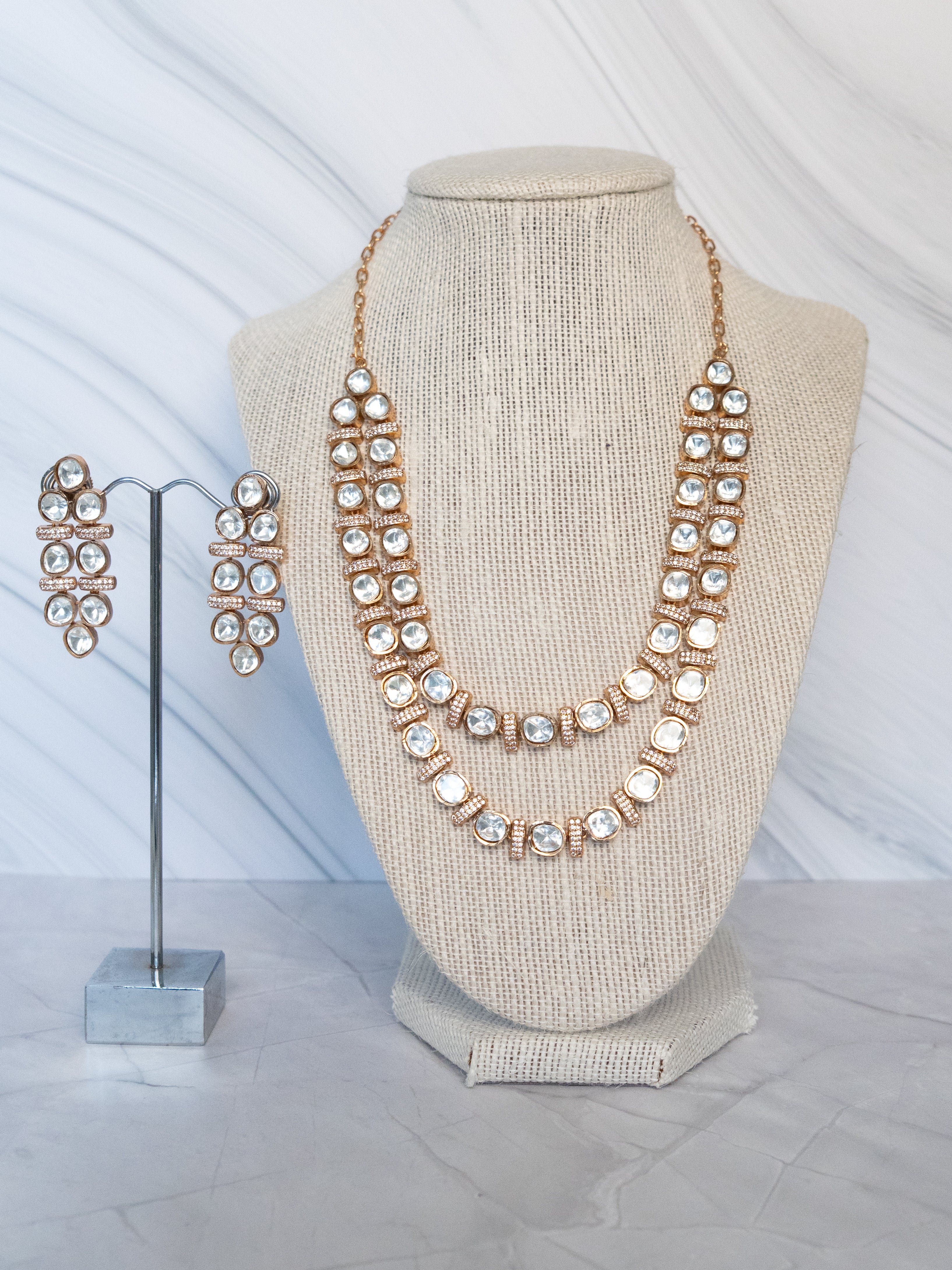 Earring and Neckpiece Set