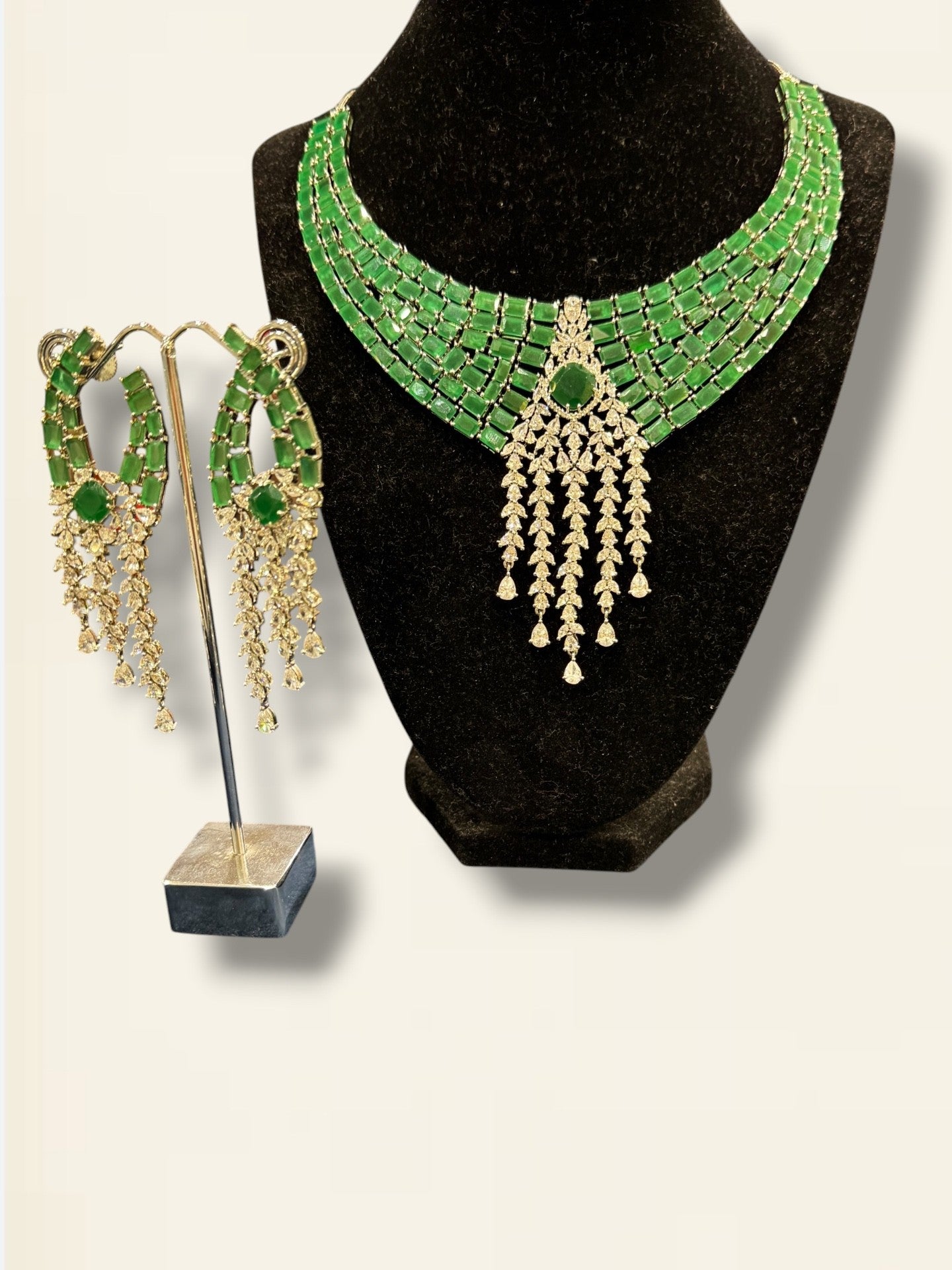 Premium Neckpieces & Earring Set (2)