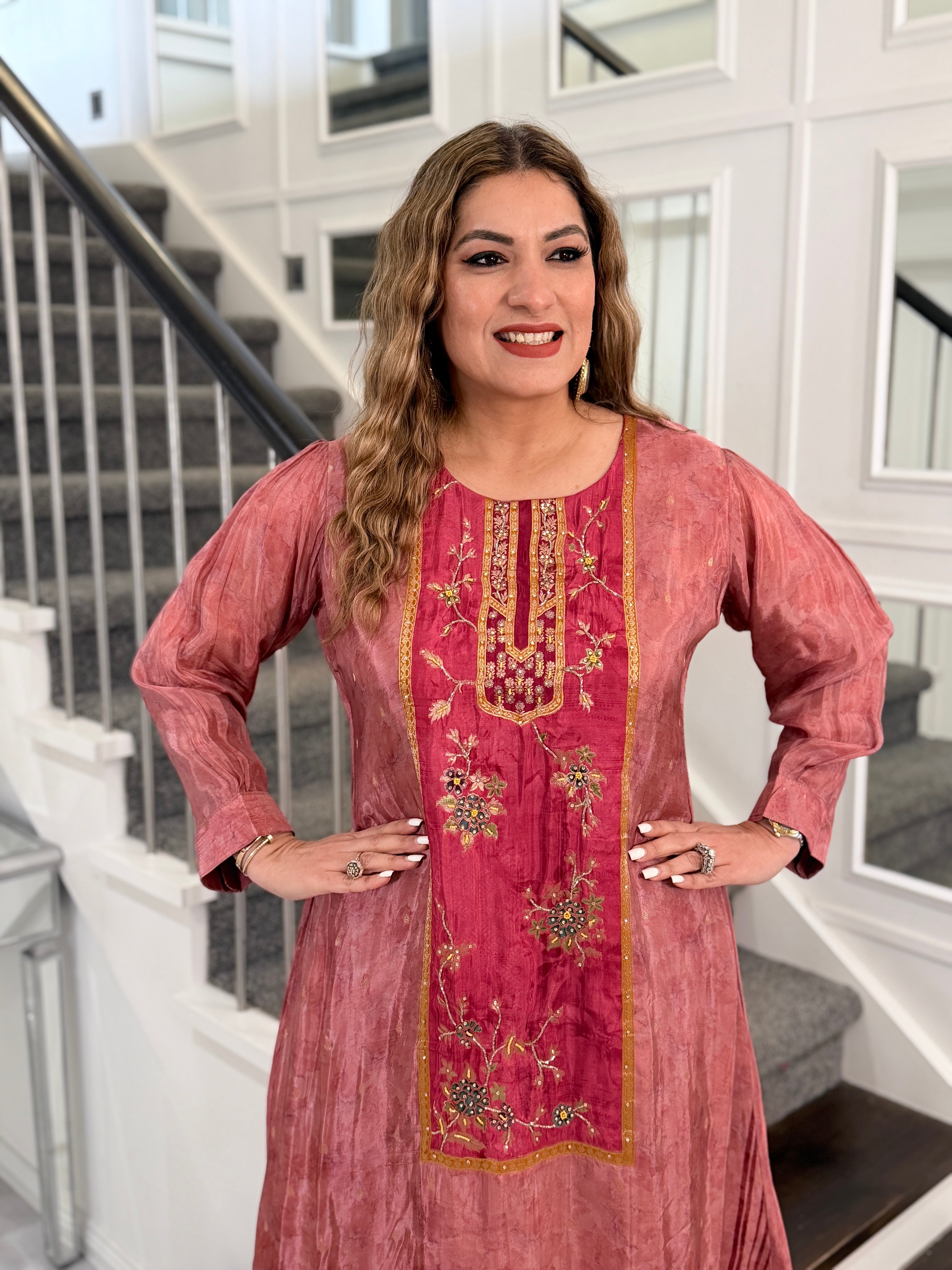 Rust Embroidered Kurta with Floral Details - Coordset (2)