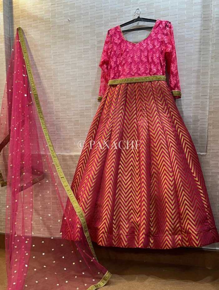 Indian Traditional - Anarkali with Dupatta - Size L