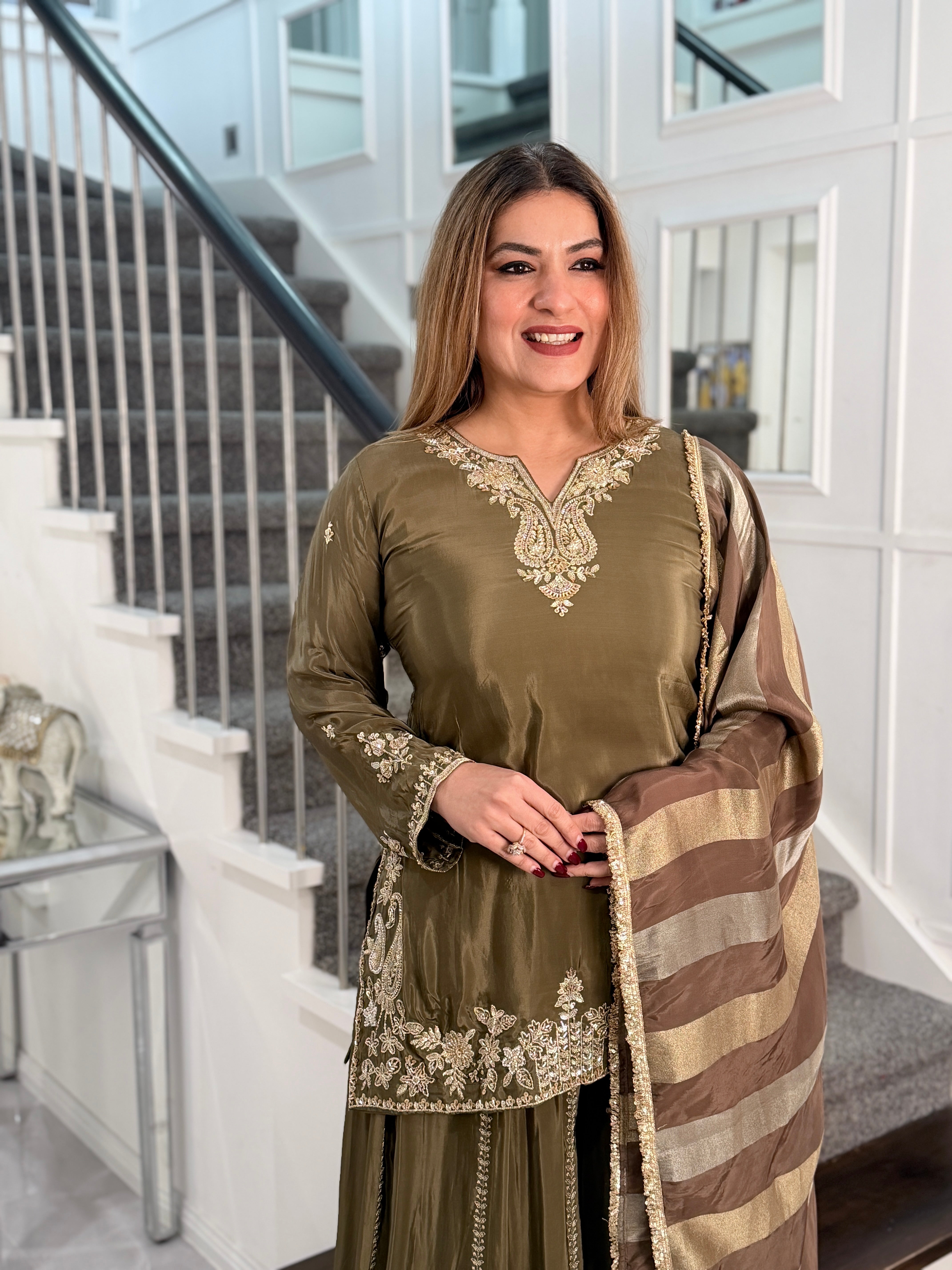 Premium Salwar Kameez - Salwar Kameez (2)