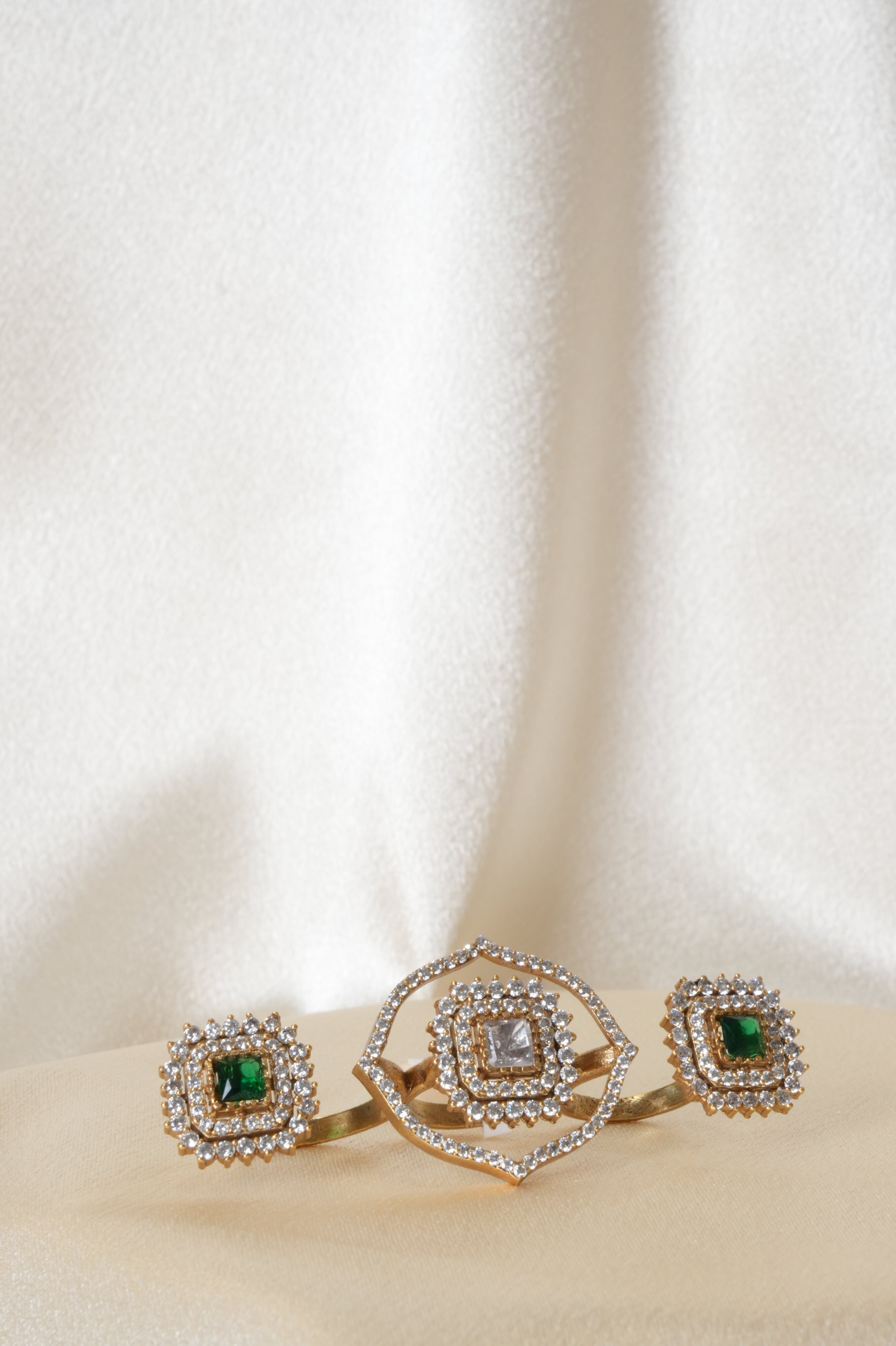 Elegant Gold and Emerald Ring Set - Rings