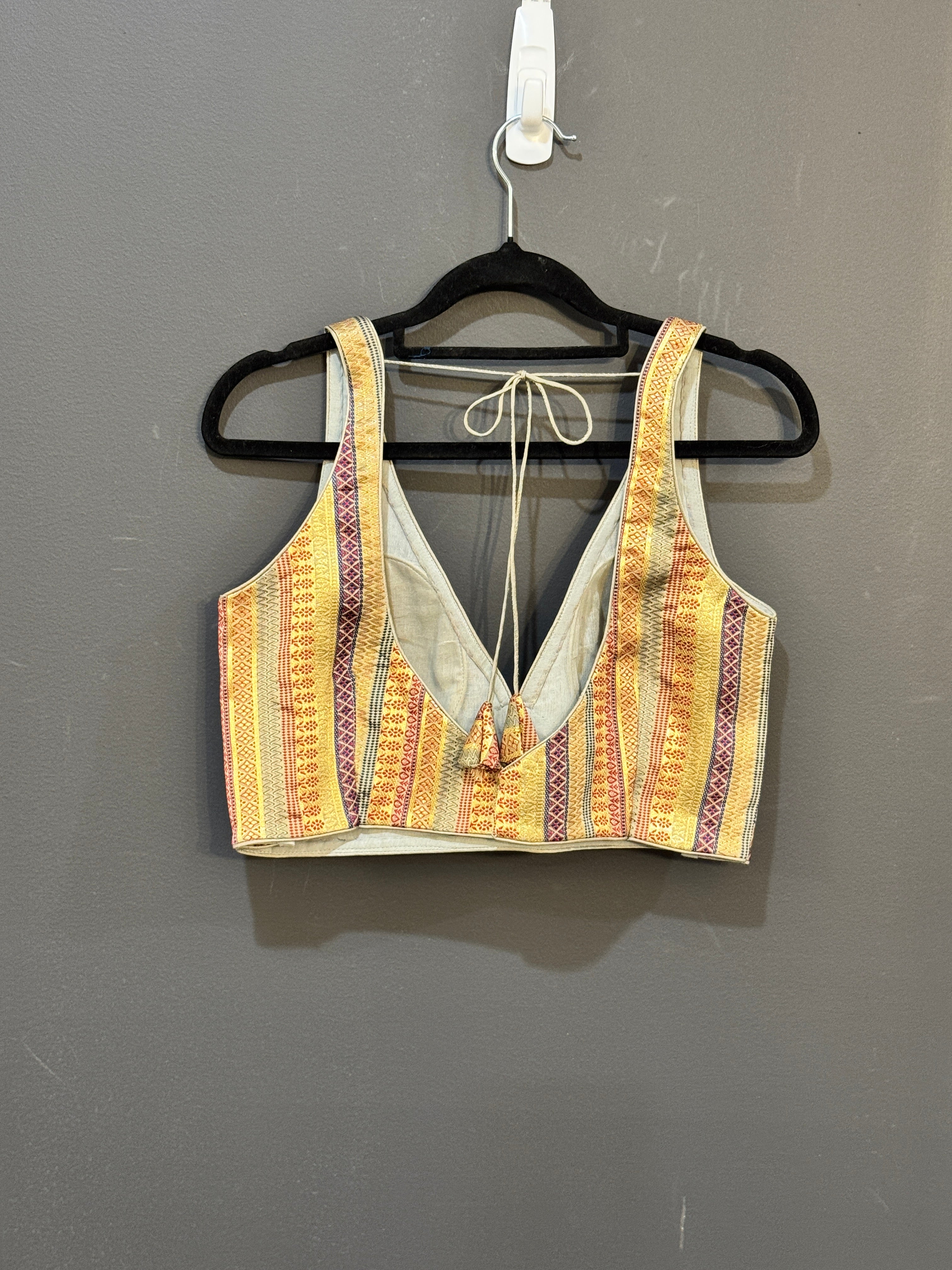 Colorful Striped Sleeveless Blouse - Blouse (2)