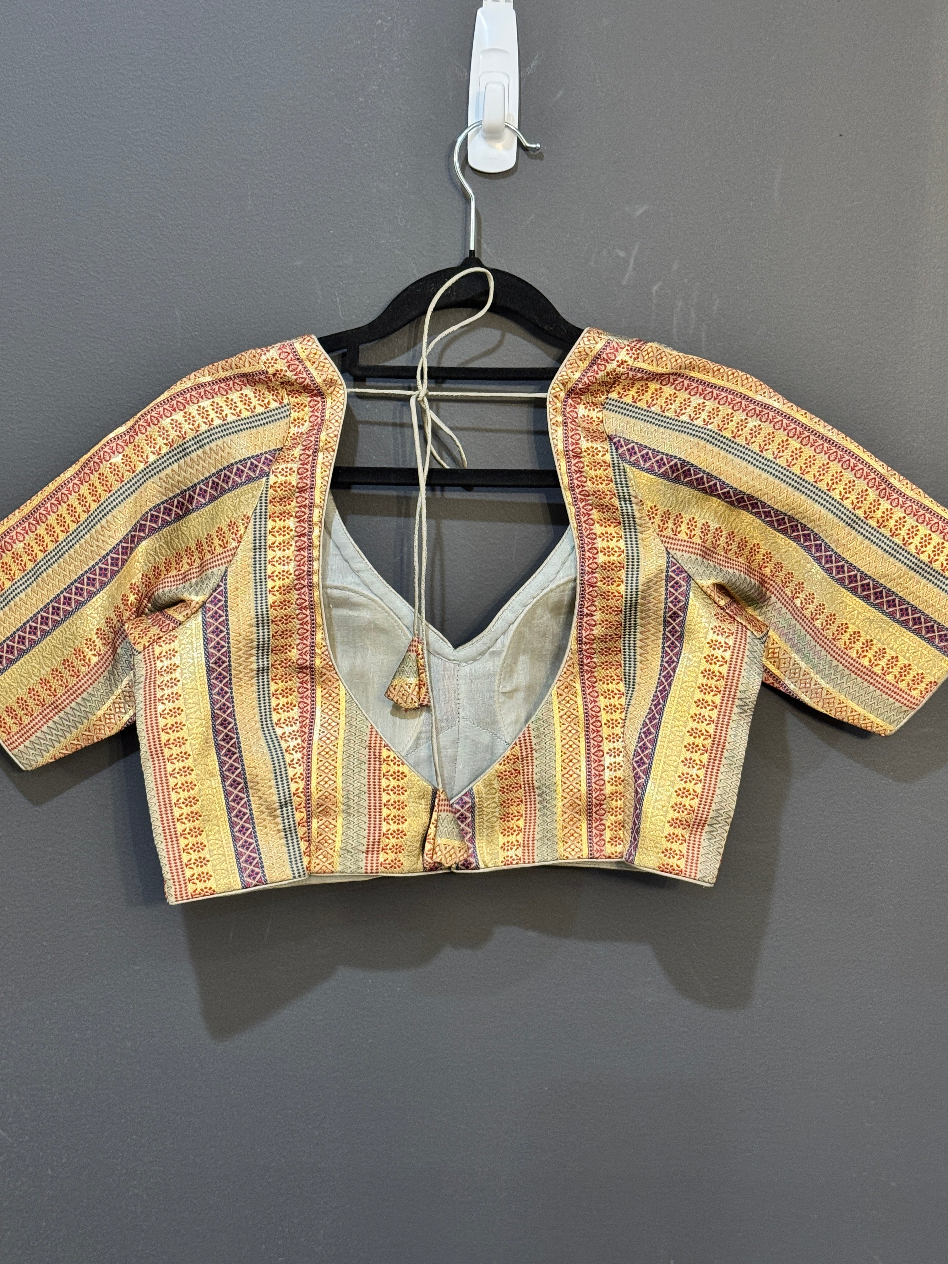 V-Neck Multicolor Striped Blouse - Blouse (2)