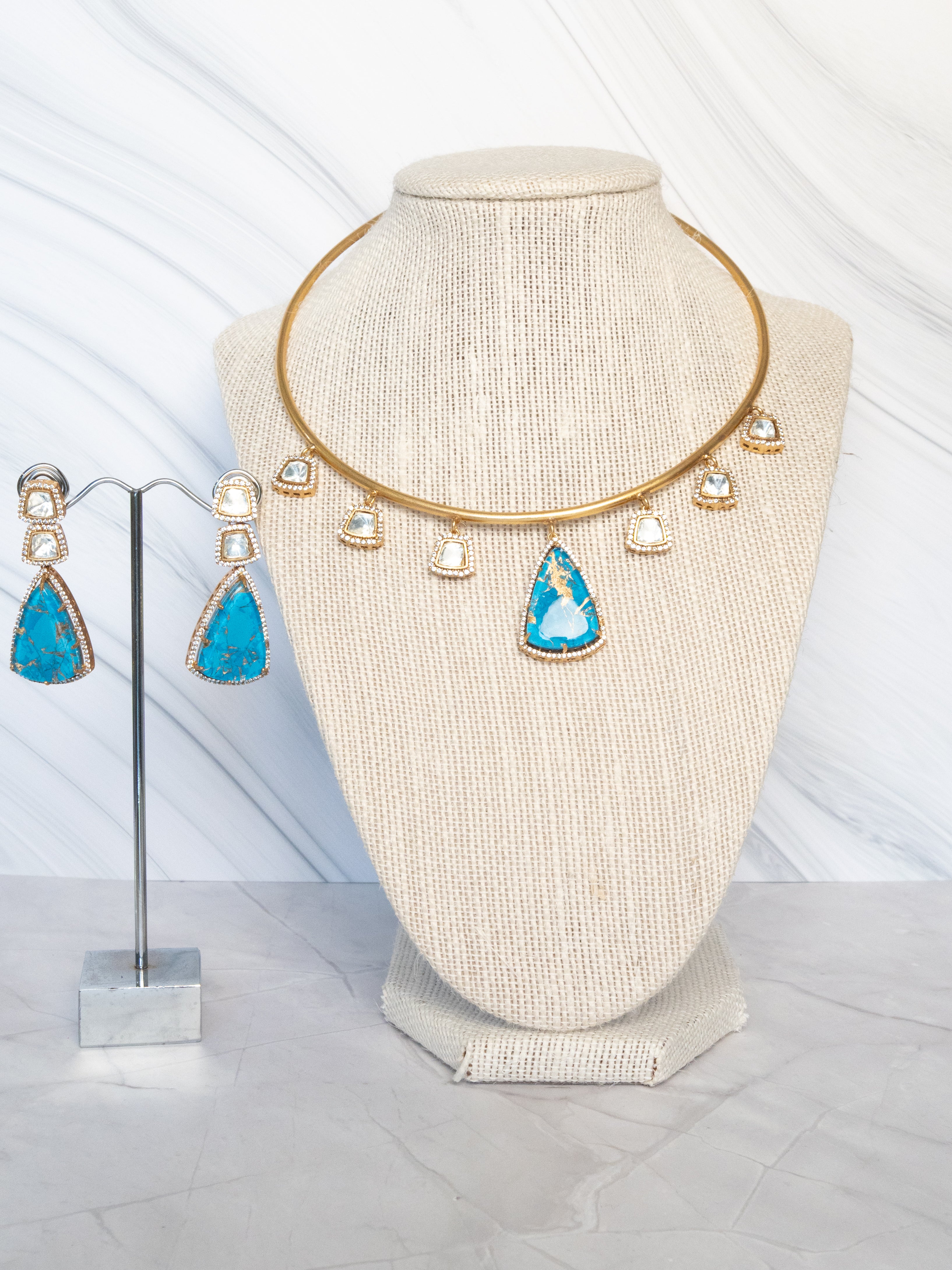 Earring and Neckpiece Set