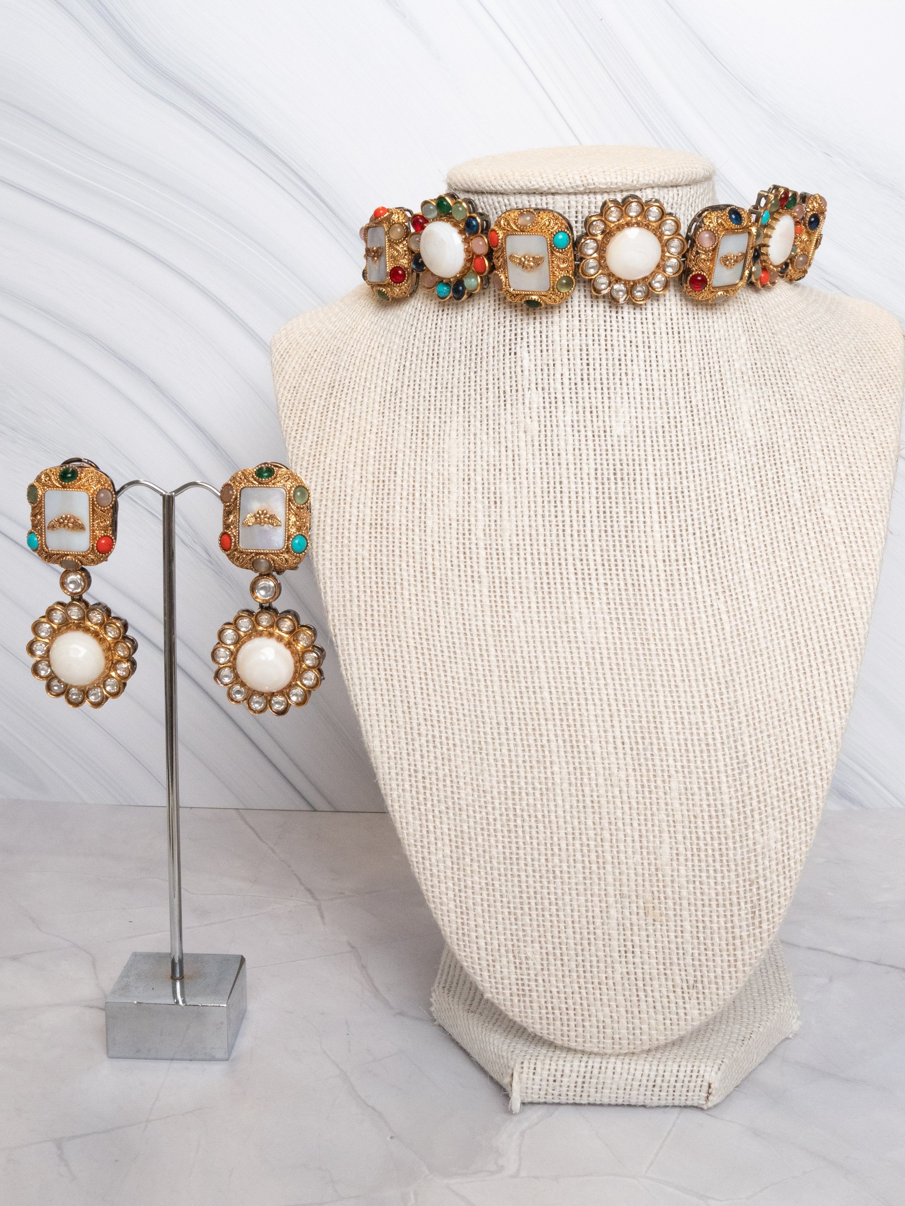 Earring and Neckpiece Set