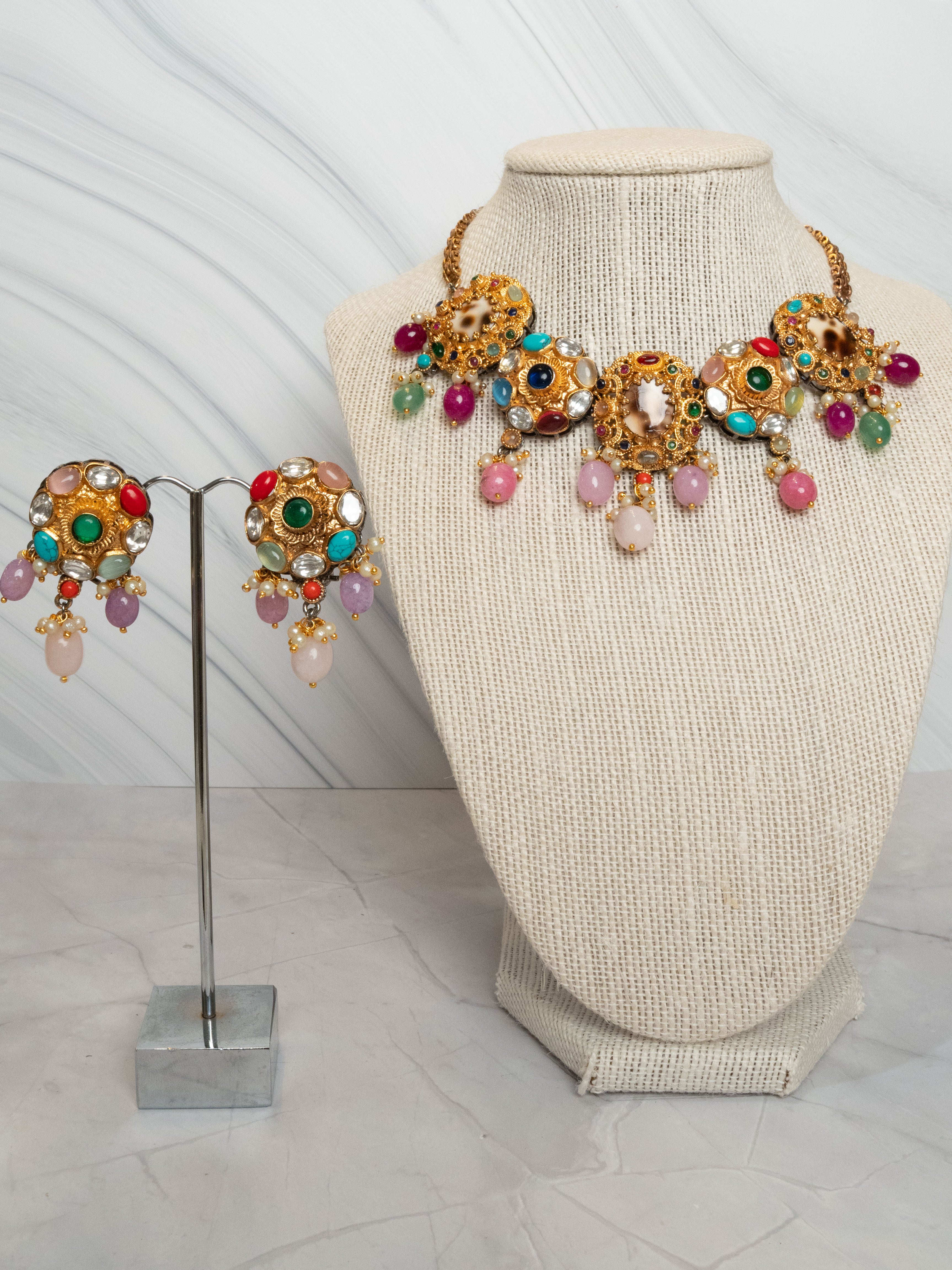 Earring and Neckpiece Set
